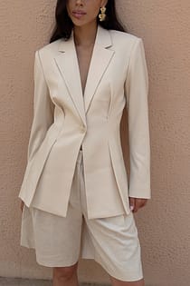 Fitted Blazer
