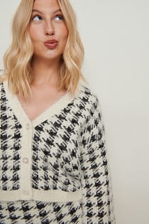 Checked Knitted Cardigan