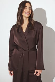 Pyjama-Kimono aus Satin