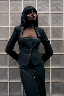 taillierter Blazer mit Rundhalsausschnitt
