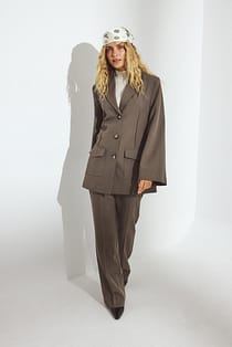 Pantalon évasé doux à taille basse