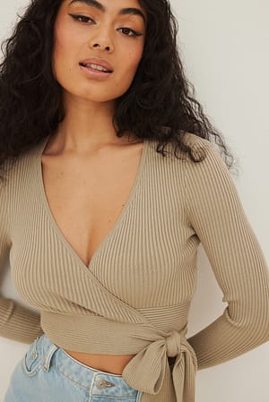 Image 4 of 4