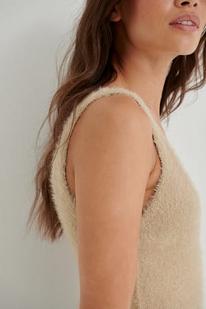 Image 4 of 4