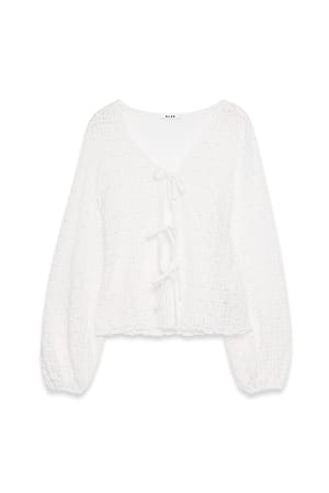 Offwhite Top met ballonmouwen en strik
