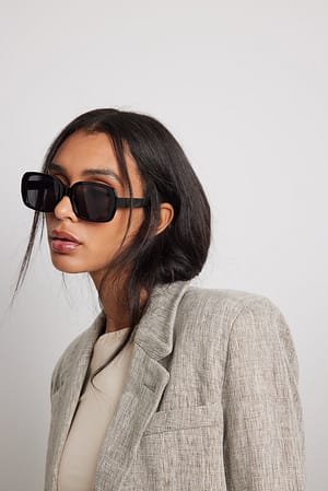 Black Big Rounded Recycled Sunglasses