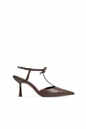 Bow T-Bar Pumps