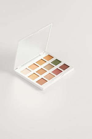 Image 2 of 6