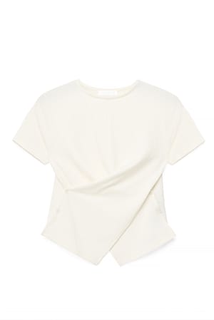 Offwhite Hinihanayang haut boutonné
