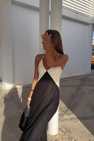 Back Detail Maxi Dress