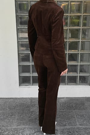 Image 2 of 6