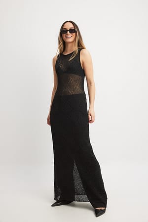Black Robe longue en maille crochetée