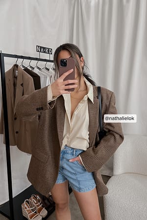 Light Blue Organische Cropped Denim-Shorts