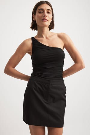 Black Top de malla drapeado