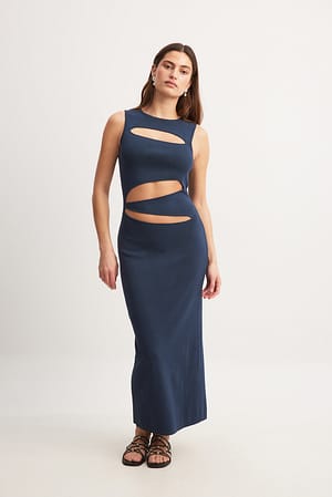 Blue Fein gestricktes Maxikleid mit Cut-Outs