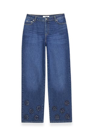 Blue Wash Jeans med blomsterudskæring og mellemhøj talje
