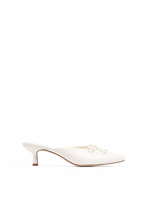 Ballerina-mulesko med kitten heel