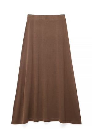 Brown Strikket midinederdel med mellemhøj talje