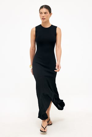 Black Kombinert ermekjole uten ermer