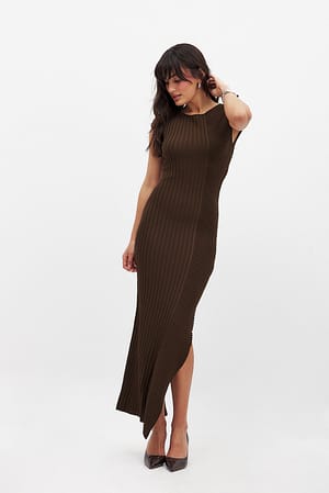 Knitted Cap Sleeve Maxi Dress