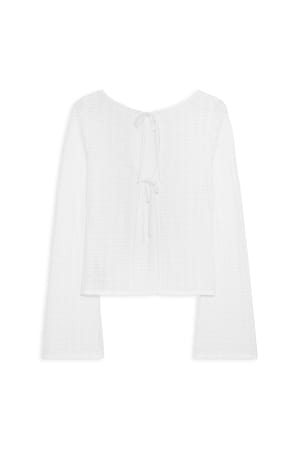 White Stricktop mit Häkeleinsatz am Rücken