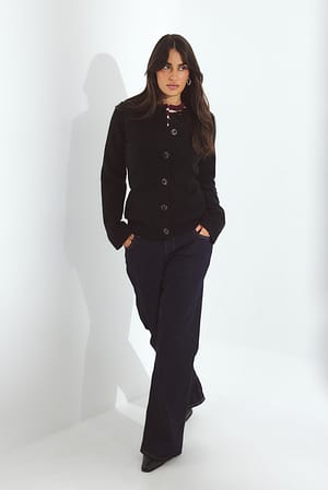 Black Strikket cardigan med tætsiddende pasform