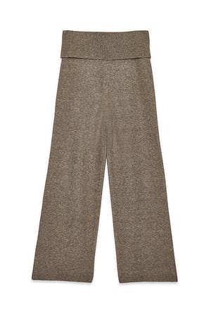 Nougat Strickhose mit Umschlag