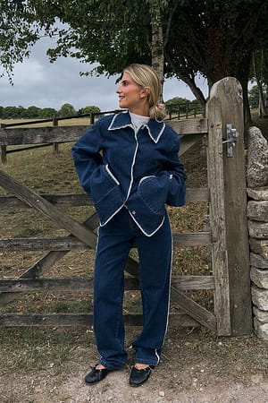 Blue Jeans med blondedetaljer