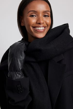 Black Leather Mittens