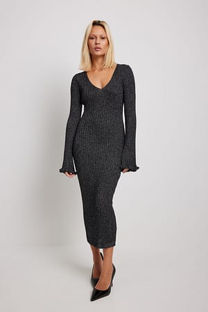 Black Gestricktes Midikleid aus Lurex