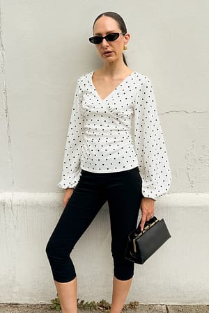 Black/White Volume Sleeve Blouse