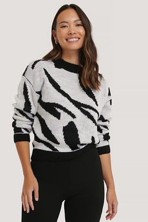 Black/White Strickpullover In Übergröße