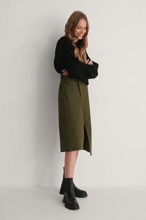 Dark Green Ekologisk denimkjol med asymmetrisk fåll