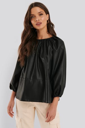 Black Pu Top