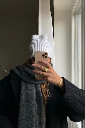 Offwhite Basic Knitted Beanie