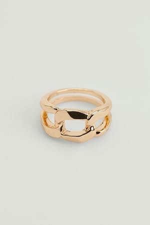 Gold Stor ring med kjede