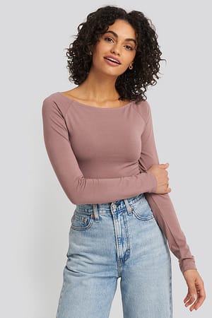 Dusty Dark Pink Boat Neck Fitted Top