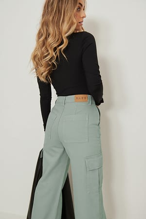 Image 4 of 4