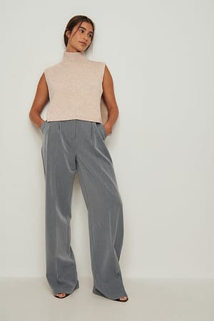 Image 4 of 4