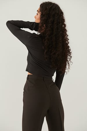 Image 2 of 4