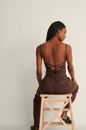 Body côtelé recyclé à dos croisé