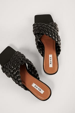Bild 2 av 6