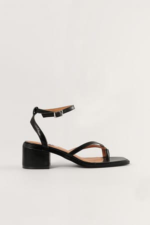 Black Sandalen