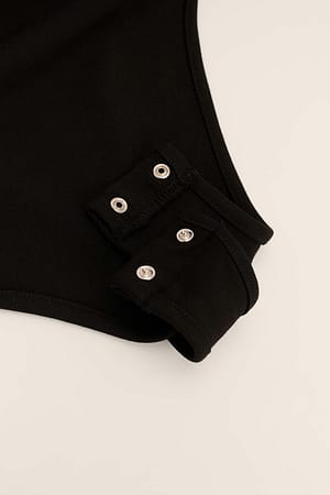 Image 6 of 6