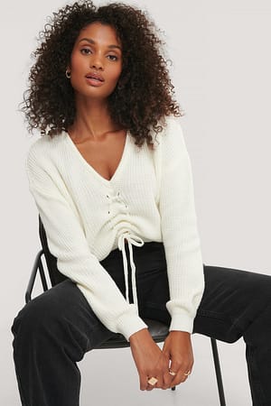 White Strickpullover