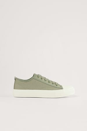 Khaki Lage Sneakers Met Kant Aan De Bovenkant