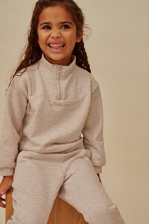 Image 4 of 5