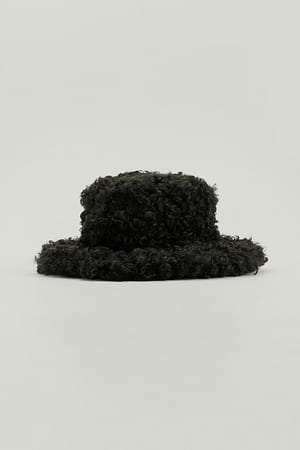 Image 2 of 6