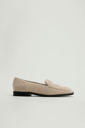 Image 2 of 6