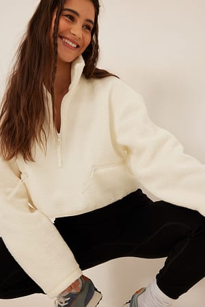 Image 4 of 4