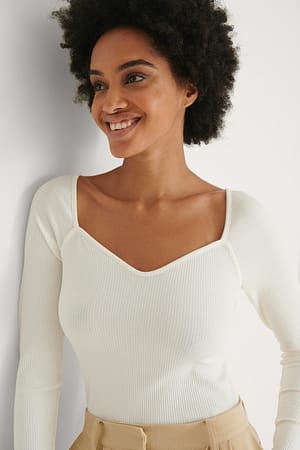 Offwhite Heart Neckline Ribbed Top